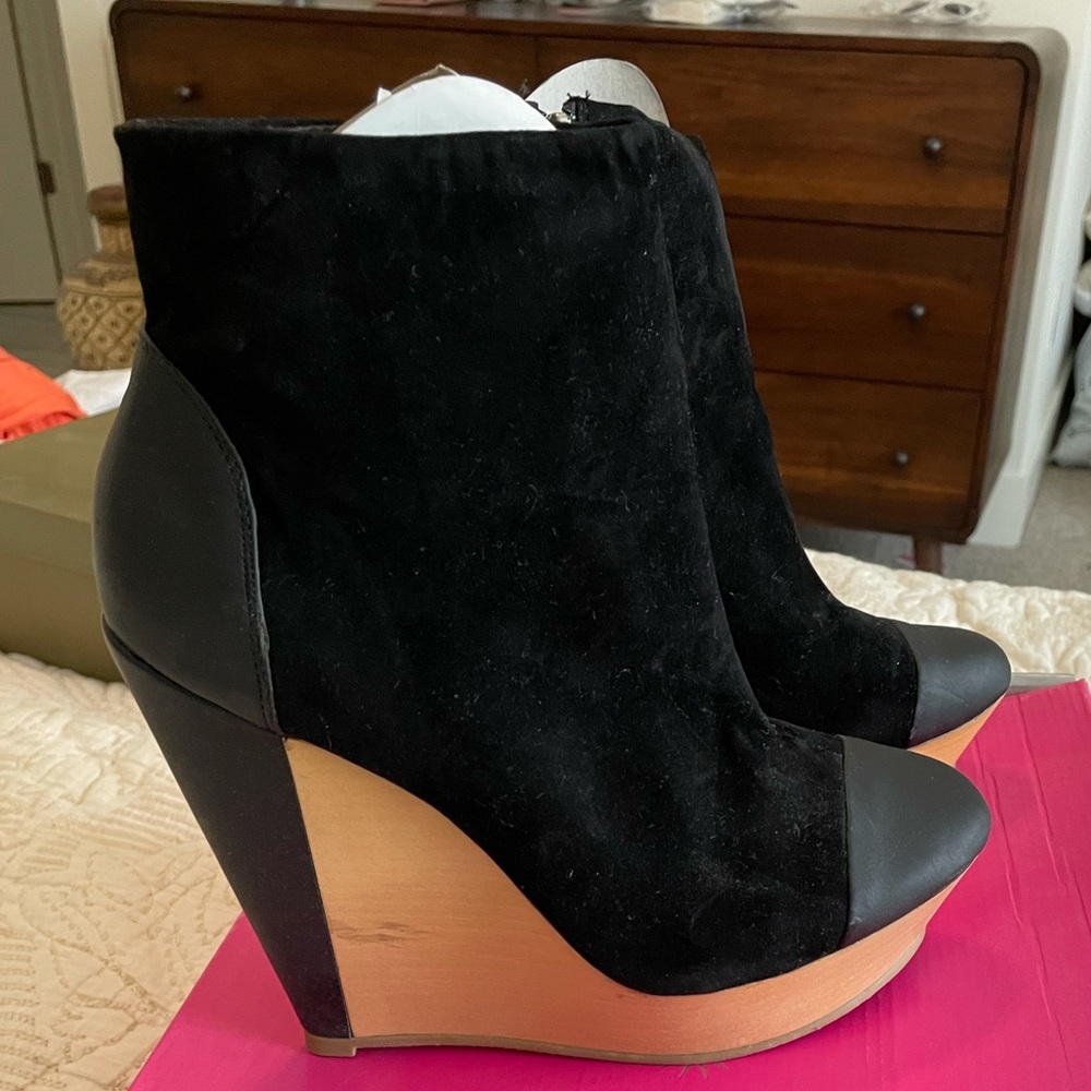 Black wedge booties size 9